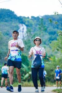 BIB: 8012
                            <button type="button" onclick="openModal(18880421)" class="btn btn-primary btn-sm float-right btn-popup" data-toggle="modal" data-target=".modal-high-quality">
                        <i class="fas fa-shopping-cart"></i> Add to Cart
                    </button>
                                            <button type="button" onclick="isThisMe(18880421, true)" class="btn btn-success btn-sm float-right btn-popup btn-isme hidden" data-toggle="tooltip" data-placement="bottom" title="นี่คือรูปของคุณใช่ไหม คลิกที่นี่เพื่อเอาเข้าอัลบั้ม">
                        <i class="fas fa-plus"></i> Add to album
                    </button>
                    <button type="button" onclick="isThisMe(18880421, false)" class="btn btn-warning btn-sm float-right btn-popup btn-isnotme hidden">
                        <i class="fas fa-ban"></i> Remove from album
                    </button>